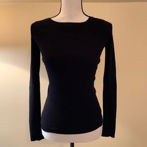 Black ribbed sweater